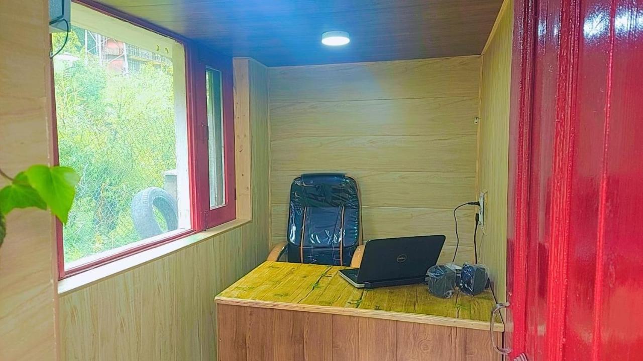 Hotel Seraj International Manāli Extérieur photo